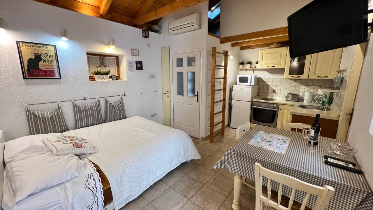 Studio Apartment Karlo 斯普利特 外观 照片