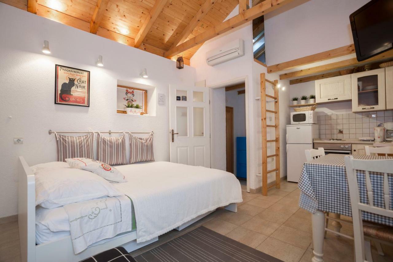 Studio Apartment Karlo 斯普利特 外观 照片
